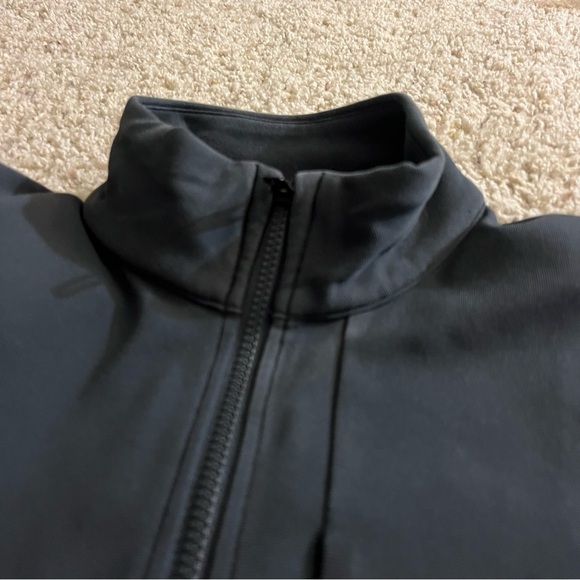Lululemon men’s jacket - Picture 4 of 9